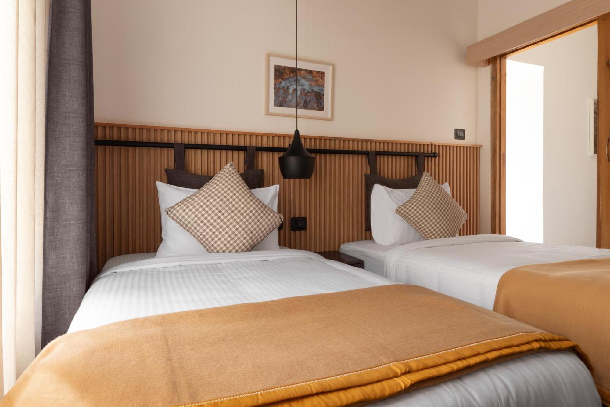 Hotel Dralha Thimphu Esterno foto